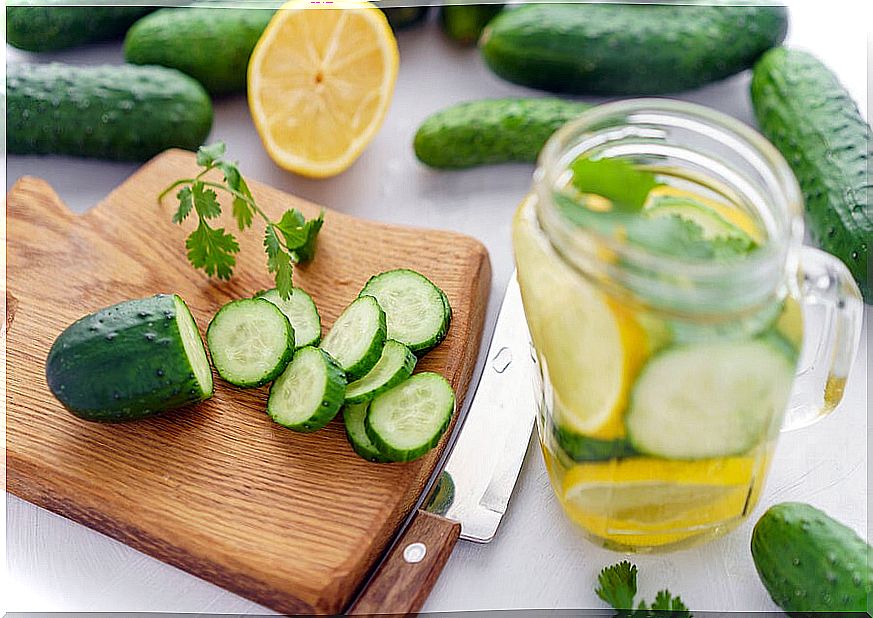 Refreshing drink of cucumber, lemon and herbs