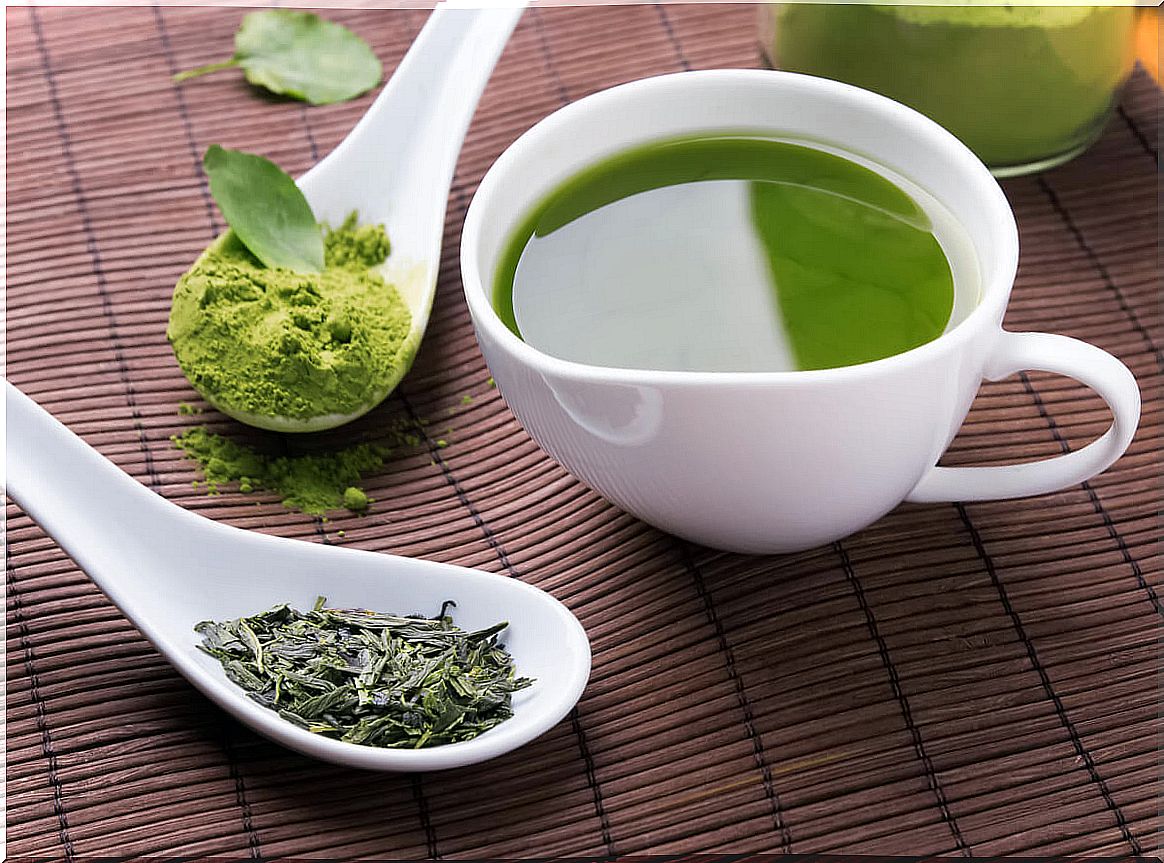 Green tea to take care of the liver