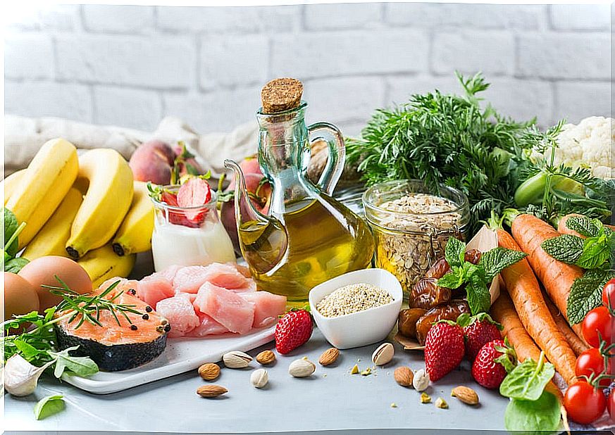 How does the Mediterranean diet influence intestinal health?