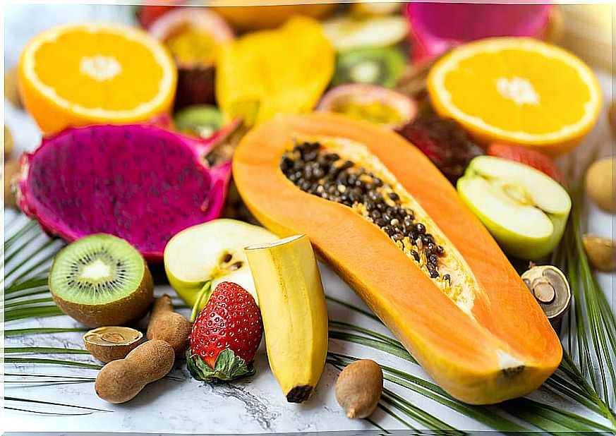 Tropical fruits to combat fluid retention.