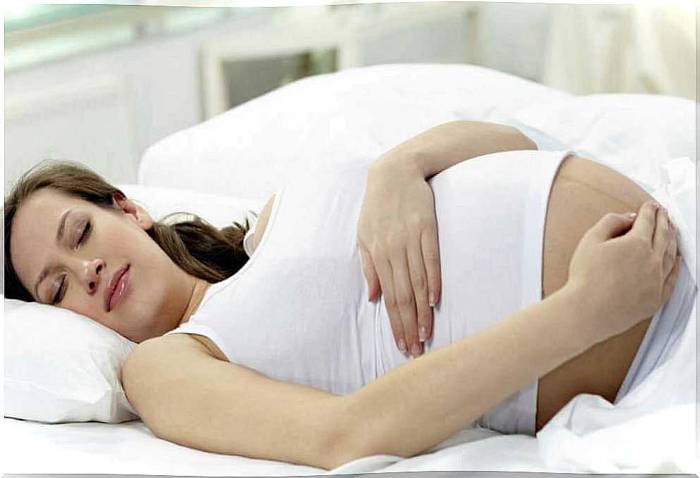 sleeping on your back during pregnancy