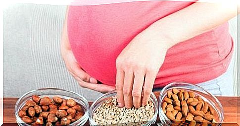 Eating nuts during pregnancy has benefits for the brain of the future baby.